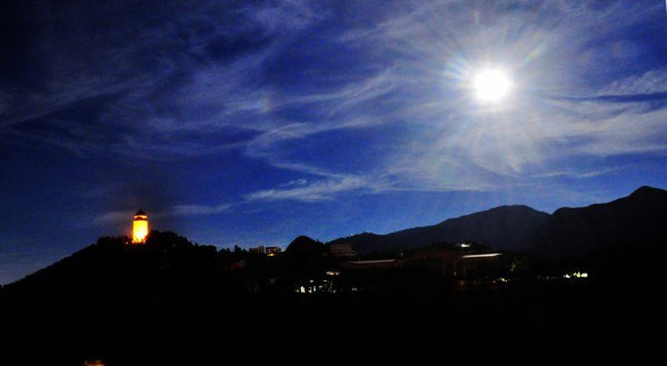 宣化上人：越不愿意、越讨厌的事情，就越碰到，为什么呢?